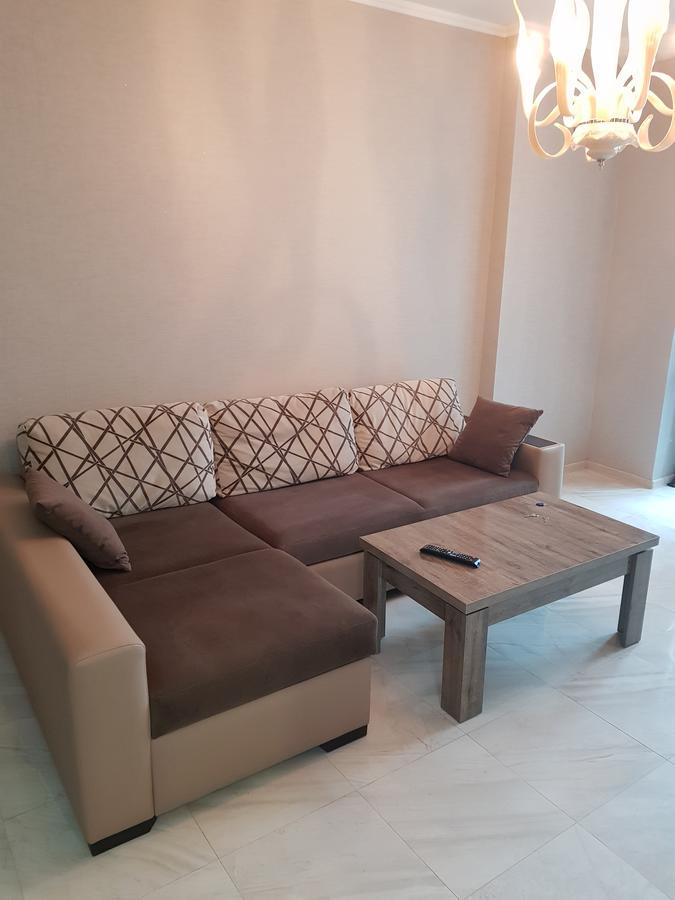 Apartment In Yalchin Star Residence Batoumi Extérieur photo